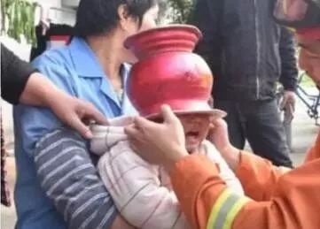 电影刚要开场，哗啦啦走了一排人！知道真相后，网友泪目了&hellip;