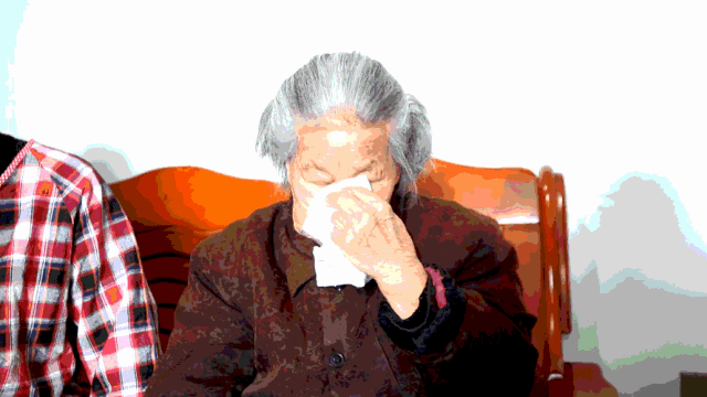 桃姐 百岁保姆照顾母女两代人