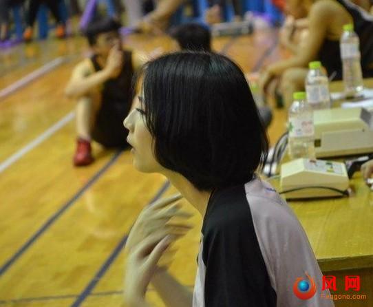 中国女神篮球裁判 朱洪谦 最美篮球裁判 浙大朱洪谦