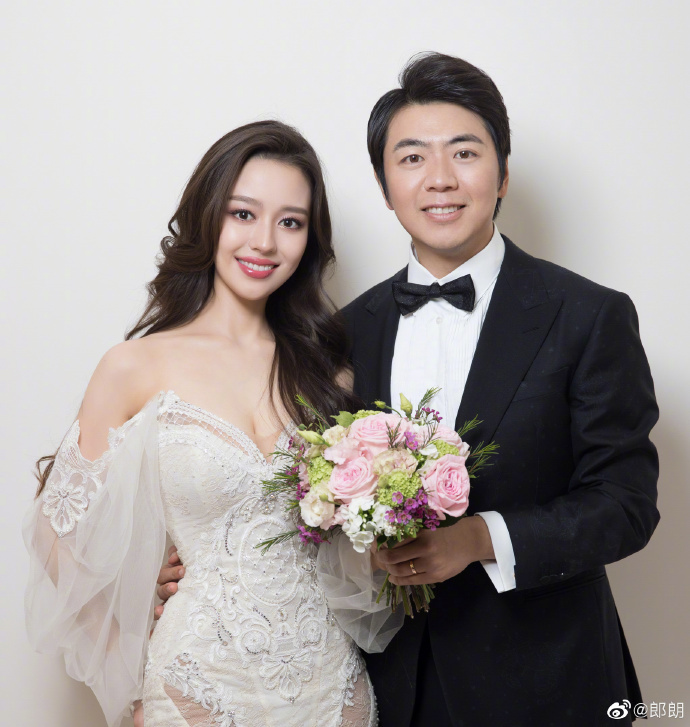 郎朗官宣婚讯